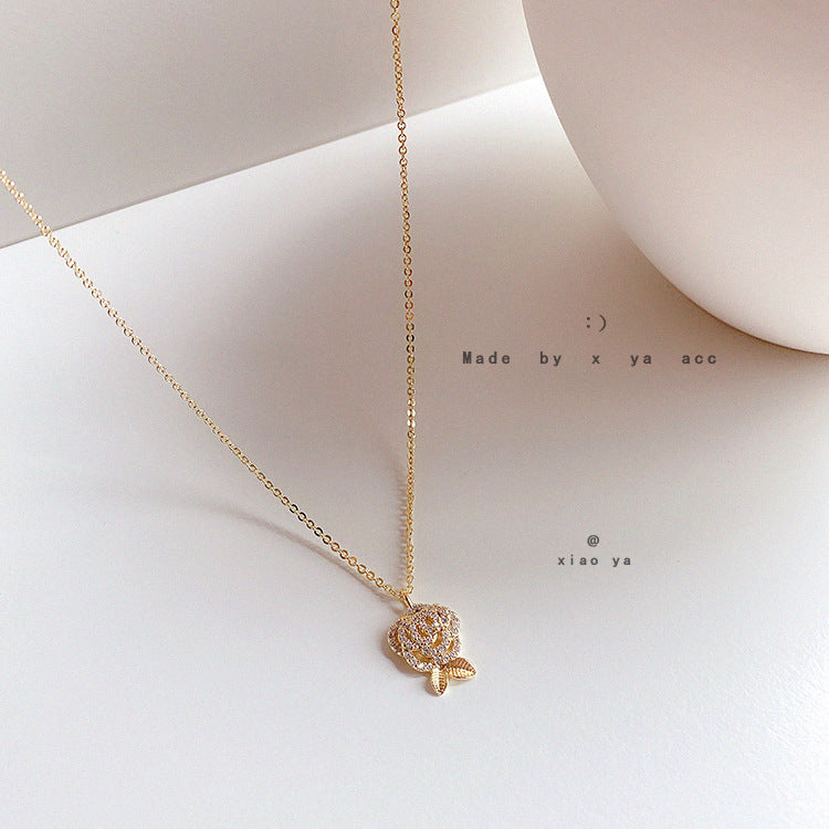 rose neck wind