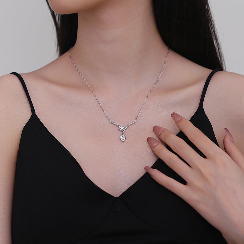 V-shaped Necklace