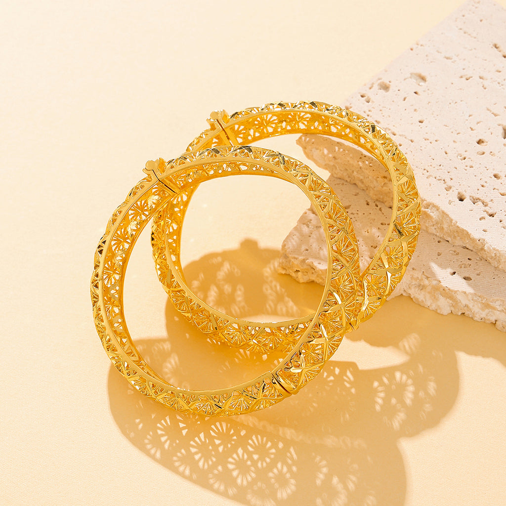 Royal Filigree Bangle 18k Gold