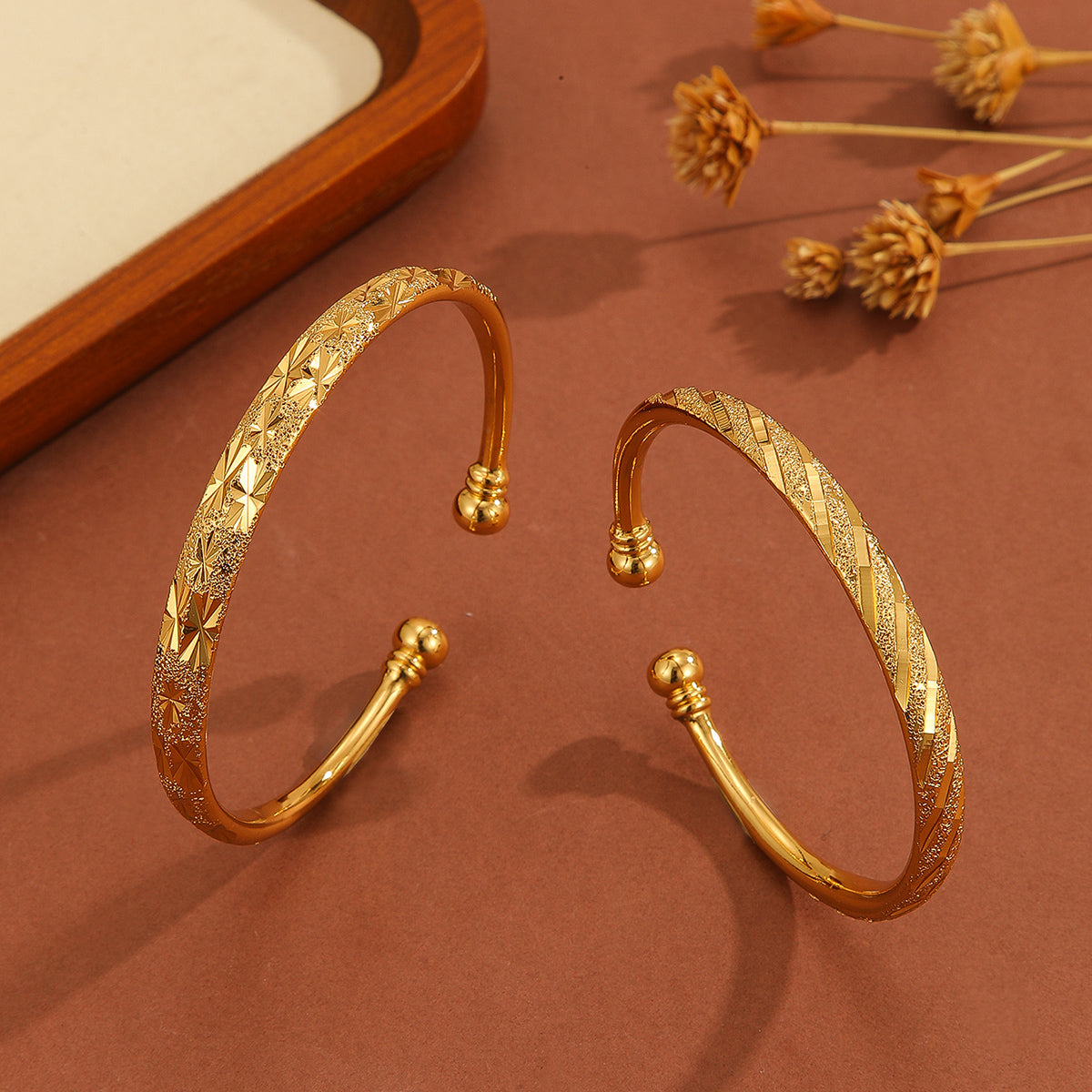Sand Gold Open Bangle 18k Gold
