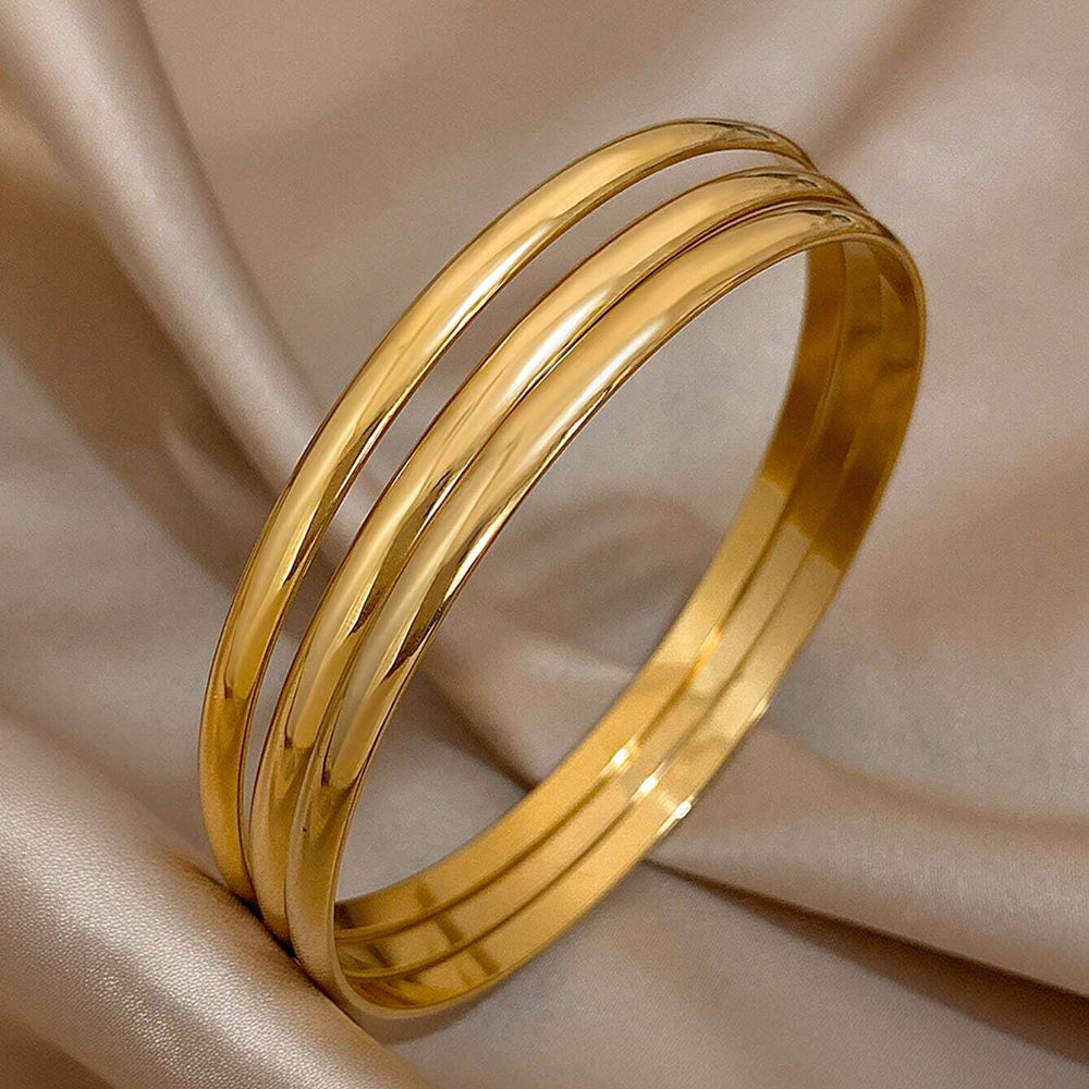 Triple Interlocked Rolling Bangle Bracelet